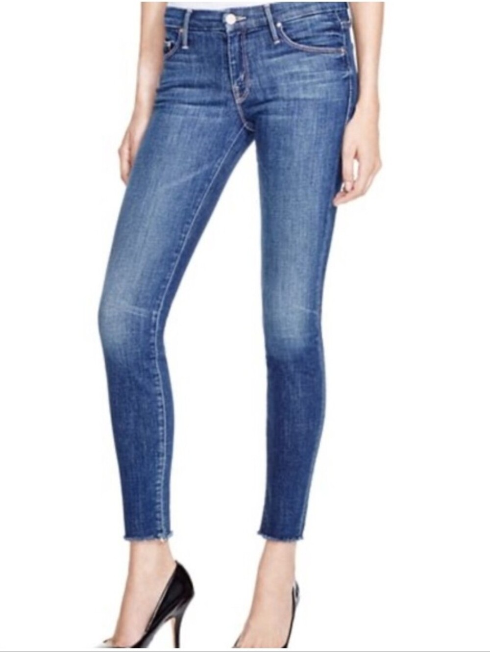 GOOD AMERICAN Raw Hem Jeans - Size 26
